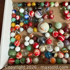 MaxSold Auction: Jar of Vintage Marbles  - Toronto (Ontario, Canada) SELLER MANAGED Reseller Online Auction -  Crouse Road (STORAGE)