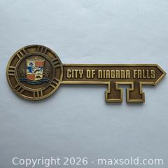 MaxSold Auction: Key To The City of Niagara Falls  - Toronto (Ontario, Canada) SELLER MANAGED Reseller Online Auction -  Crouse Road (STORAGE)