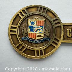 MaxSold Auction: Key To The City of Niagara Falls  - Toronto (Ontario, Canada) SELLER MANAGED Reseller Online Auction -  Crouse Road (STORAGE)