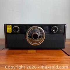 MaxSold Auction: Victrola Metropolitan Mid Century 4-in-1 Bluetooth Record Player & Multimedia Center  - Toronto (Ontario, Canada) SELLER MANAGED Reseller Online Auction -  Crouse Road (STORAGE)