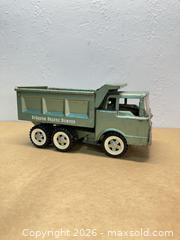 MaxSold Auction: Green Structo Deluxe Dumper - San Jose (California, USA) SELLER MANAGED Downsizing Online Auction - Lincoln Avenue