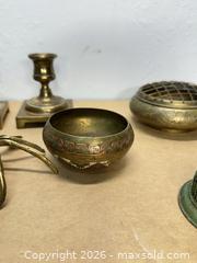 MaxSold Auction: Vintage Brass Decorative Lot, 6-Piece - San Jose (California, USA) SELLER MANAGED Downsizing Online Auction - Lincoln Avenue