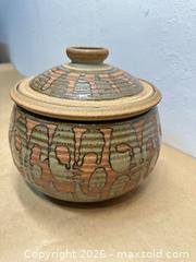 MaxSold Auction: Vintage Decorative Pottery Bowl Lidded  - San Jose (California, USA) SELLER MANAGED Downsizing Online Auction - Lincoln Avenue