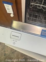 MaxSold Auction: Bosch Dishwasher - Houston (Texas, USA) SELLER MANAGED Downsizing Online Auction - Coleridge Street