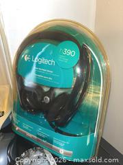 MaxSold Auction: Computer Electronics  - Houston (Texas, USA) SELLER MANAGED Downsizing Online Auction - Coleridge Street