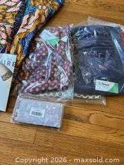 MaxSold Auction: Ladies clothing & Bras - Houston (Texas, USA) SELLER MANAGED Downsizing Online Auction - Coleridge Street