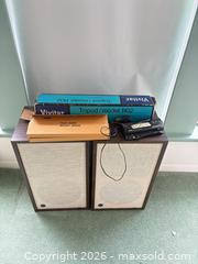 MaxSold Auction: Pioneer Floor Speakers - Houston (Texas, USA) SELLER MANAGED Downsizing Online Auction - Coleridge Street