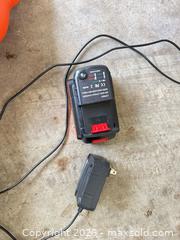 MaxSold Auction: Black & Decker 20V Cordless Leaf Blower - Cary (North Carolina, USA) PARTNER MANAGED Downsizing Online Auction - Magerton Court