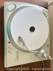 MaxSold Auction: ION iTUSB USB turntable / record player - Cary (North Carolina, USA) PARTNER MANAGED Downsizing Online Auction - Magerton Court