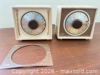 MaxSold Auction: Kenmore 796.6445 24-Hour Mechanical Timer (Pair) - Cary (North Carolina, USA) PARTNER MANAGED Downsizing Online Auction - Magerton Court