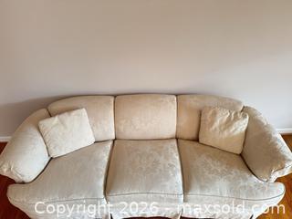 MaxSold Auction: Traditional 3-Seater Damask Fabric Sofa, Cream - Cary (North Carolina, USA) PARTNER MANAGED Downsizing Online Auction - Magerton Court