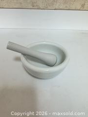 MaxSold Auction: White Ceramic/Porcelain Mortar and Pestle, 4–5 in - Cary (North Carolina, USA) PARTNER MANAGED Downsizing Online Auction - Magerton Court