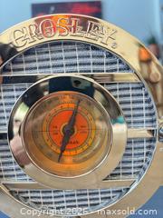 MaxSold Auction: Crosley Retro Art Deco AM/FM Radio, Blue Mirrored Glass - Toronto (Ontario, Canada) SELLER MANAGED Downsizing Online Auction - Winners Circle