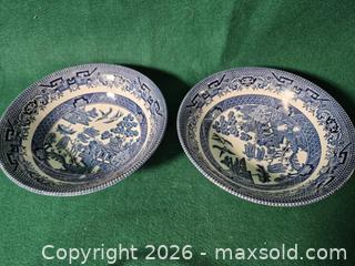MaxSold Auction: Churchill Blue Willow Bowls - Oshawa (Ontario, Canada) SELLER MANAGED Commercial Liquidation Online Auction - Bond Street West (STORAGE)