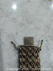 MaxSold Auction: Bulova Women's Gold Tone Gold-Plated Bracelet Watch - Trent Hills (Ontario, Canada) SELLER MANAGED Reseller Online Auction - Industrial Drive