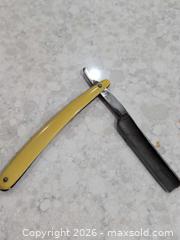 MaxSold Auction: H. Boker & Co. Straight Razor (Germany) with Original Box - Trent Hills (Ontario, Canada) SELLER MANAGED Reseller Online Auction - Industrial Drive