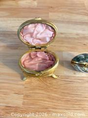 MaxSold Auction: Pair of Hinged Shell and Gold-Tone Metal Trinket/Pendant Boxes - Smiths Falls (Ontario, Canada) SELLER MANAGED Downsizing Online Auction - Salmon Side Road