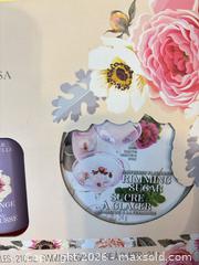 MaxSold Auction: The Modern Gourmet Cocktail & Drink Mixer Gift Set (3 x 70 mL) - Smiths Falls (Ontario, Canada) SELLER MANAGED Downsizing Online Auction - Salmon Side Road