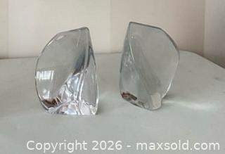 MaxSold Auction: Clear Glass Table Lamp with Shade and Two Glass Bookends - Strathroy-Caradoc (Ontario, Canada) SELLER MANAGED Estate Sale Online Auction - Claire Court