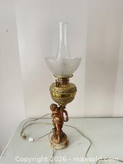 MaxSold Auction: Vintage Electric Corded Table Lamp, 24–36 in (60–90 cm) - Strathroy-Caradoc (Ontario, Canada) SELLER MANAGED Estate Sale Online Auction - Claire Court