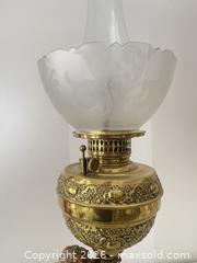 MaxSold Auction: Vintage Electric Corded Table Lamp, 24–36 in (60–90 cm) - Strathroy-Caradoc (Ontario, Canada) SELLER MANAGED Estate Sale Online Auction - Claire Court