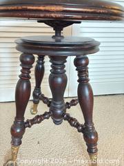 MaxSold Auction: Vintage Adjustable Piano Stool - Novato (California, USA) SELLER MANAGED Estate Sale Online Auction - Nina Drive