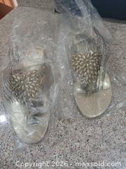 MaxSold Auction: Adrianna Papell Gold Synthetic Flip Flops US 7 - Las Vegas (Nevada, USA) PARTNER MANAGED Estate Sale Online Auction -  Argent Star Court