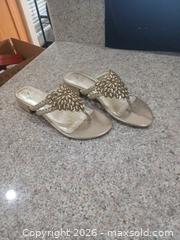 MaxSold Auction: Adrianna Papell Gold Synthetic Flip Flops US 7 - Las Vegas (Nevada, USA) PARTNER MANAGED Estate Sale Online Auction -  Argent Star Court