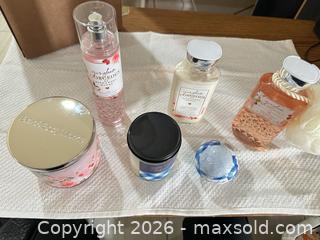 MaxSold Auction: Bath & Body Works Gingham Gorgeous Fragrance Lot — Body & Bath - Las Vegas (Nevada, USA) PARTNER MANAGED Estate Sale Online Auction -  Argent Star Court