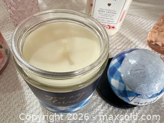 MaxSold Auction: Bath & Body Works Gingham Gorgeous Fragrance Lot — Body & Bath - Las Vegas (Nevada, USA) PARTNER MANAGED Estate Sale Online Auction -  Argent Star Court