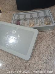 MaxSold Auction: Beekman 1802 Fragrance Set - 5 Full-Size Bottles - Las Vegas (Nevada, USA) PARTNER MANAGED Estate Sale Online Auction -  Argent Star Court