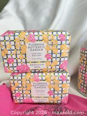 MaxSold Auction: Beekman 1802 Plumeria Butterfly Garden Goat Milk Bath Set with Tote - Las Vegas (Nevada, USA) PARTNER MANAGED Estate Sale Online Auction -  Argent Star Court