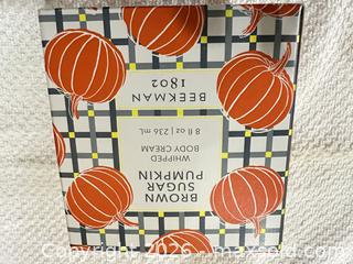 MaxSold Auction: Beekman 1802 Whipped Body Cream — Brown Sugar Pumpkin 8 fl oz - Las Vegas (Nevada, USA) PARTNER MANAGED Estate Sale Online Auction -  Argent Star Court