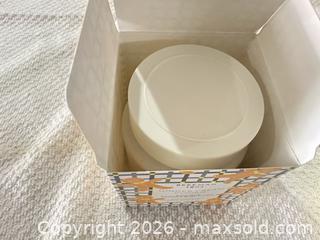 MaxSold Auction: Beekman 1802 Whipped Body Cream, Ginger Cream Cookie, 8 fl oz - Las Vegas (Nevada, USA) PARTNER MANAGED Estate Sale Online Auction -  Argent Star Court