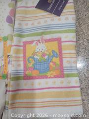 MaxSold Auction: Blossom & ??? Spring Easter Floral Cotton Kitchen Towels, Set of 4 - Las Vegas (Nevada, USA) PARTNER MANAGED Estate Sale Online Auction -  Argent Star Court