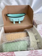 MaxSold Auction: Blue Stallion Guava Blossom Bath & Body Gift Set, 9-Piece - Las Vegas (Nevada, USA) PARTNER MANAGED Estate Sale Online Auction -  Argent Star Court