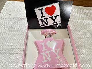 MaxSold Auction: Bond No. 9 I Love New York Eau de Parfum 3.3 oz (100 ml) - Las Vegas (Nevada, USA) PARTNER MANAGED Estate Sale Online Auction -  Argent Star Court