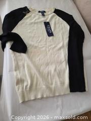 MaxSold Auction: Chaps Long Sleeve Regular Fit Shirt, Large, Cream & Navy - Las Vegas (Nevada, USA) PARTNER MANAGED Estate Sale Online Auction -  Argent Star Court