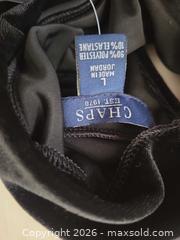 MaxSold Auction: Chaps Women's Black Polyester Cowl/Turtleneck Top, Size L - Las Vegas (Nevada, USA) PARTNER MANAGED Estate Sale Online Auction -  Argent Star Court