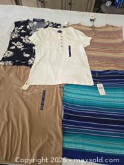MaxSold Auction: Chaps Women's Size L Mixed Tops 5-Piece Lot - Las Vegas (Nevada, USA) PARTNER MANAGED Estate Sale Online Auction -  Argent Star Court