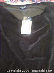 MaxSold Auction: Chaps XL Tops/Blouses Lot (4-6 Pieces) - Las Vegas (Nevada, USA) PARTNER MANAGED Estate Sale Online Auction -  Argent Star Court