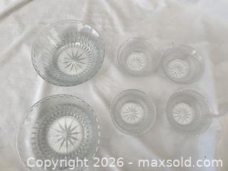 MaxSold Auction: Clear Glass Starburst Cut Bowl Set, 6 Pieces - Las Vegas (Nevada, USA) PARTNER MANAGED Estate Sale Online Auction -  Argent Star Court