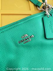 MaxSold Auction: Coach Green Leather Tote Shoulder Bag - Las Vegas (Nevada, USA) PARTNER MANAGED Estate Sale Online Auction -  Argent Star Court