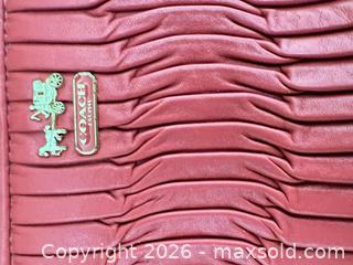 MaxSold Auction: Coach Leather Wristlet Clutch, Red/Coral, 8–10" - Las Vegas (Nevada, USA) PARTNER MANAGED Estate Sale Online Auction -  Argent Star Court