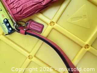 MaxSold Auction: Coach Leather Wristlet Clutch, Red/Coral, 8–10" - Las Vegas (Nevada, USA) PARTNER MANAGED Estate Sale Online Auction -  Argent Star Court