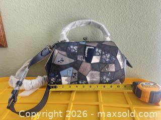 MaxSold Auction: Coach Patchwork Leather Handbag Shoulder/Crossbody Blue - Las Vegas (Nevada, USA) PARTNER MANAGED Estate Sale Online Auction -  Argent Star Court