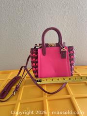 MaxSold Auction: Coach Pink/Fuchsia Leather Satchel Crossbody with Gold-Tone Hardware - Las Vegas (Nevada, USA) PARTNER MANAGED Estate Sale Online Auction -  Argent Star Court