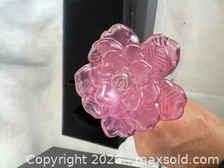 MaxSold Auction: Crystal Decorative Rose, 7.5 in Satin Finish - Las Vegas (Nevada, USA) PARTNER MANAGED Estate Sale Online Auction -  Argent Star Court