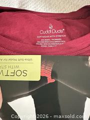 MaxSold Auction: Cuddl Duds Women's M Cranberry Long Sleeve Thermal Crew Top - Las Vegas (Nevada, USA) PARTNER MANAGED Estate Sale Online Auction -  Argent Star Court