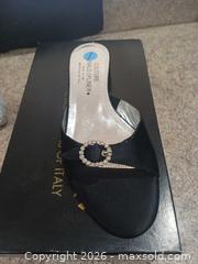 MaxSold Auction: Donald J Pliner Black Satin Heels with Rhinestone Buckle, Size 7.5 - Las Vegas (Nevada, USA) PARTNER MANAGED Estate Sale Online Auction -  Argent Star Court